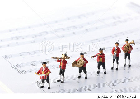 音楽隊の行進 34672722