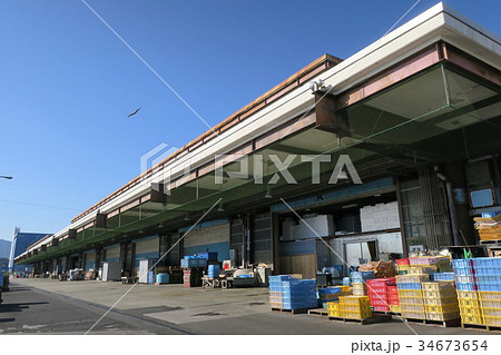 広島市中央卸売市場 中央水産棟１ ~広島市西区草津港～ 34673654
