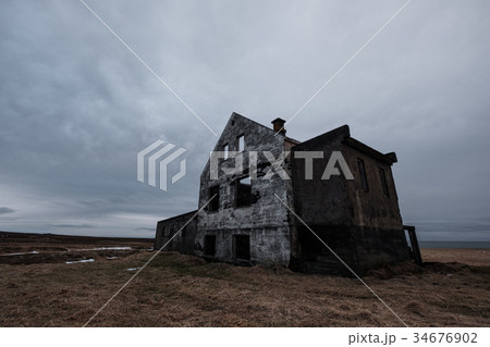 Deserted abandoned ruin old house, Haunted house 34676902