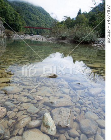 秋田県 抱返り渓谷 赤い吊り橋 神の岩橋 秋田県 抱返り渓谷 赤い吊り橋 神の岩橋 34677897