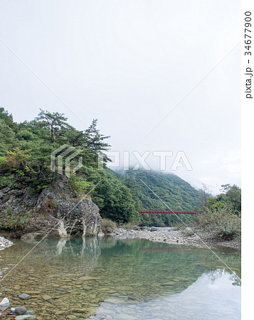 秋田県 抱返り渓谷 赤い吊り橋 神の岩橋 秋田県 抱返り渓谷 赤い吊り橋 神の岩橋 34677900