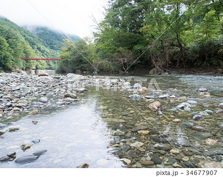 秋田県　抱返り渓谷　赤い吊り橋　神の岩橋 34677907