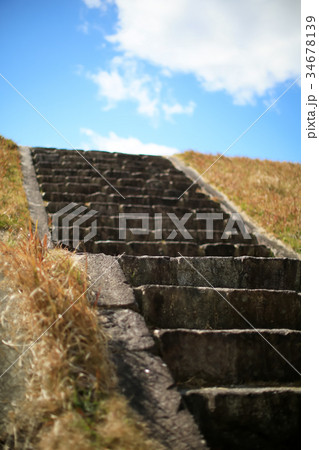 堤防への階段 34678139