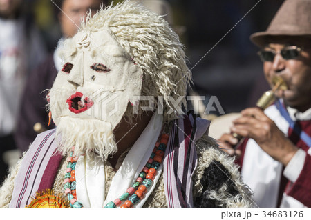 Unidentified artists in Ladakhi costumes, Leh 34683126