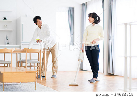 新婚（掃除） 34683519