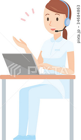 白い制服を着た看護師の女性がヘッドセットで会話しているイラスト 34684863