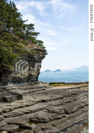 崖 岩 石 34684909