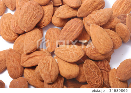 Almonds 34689866