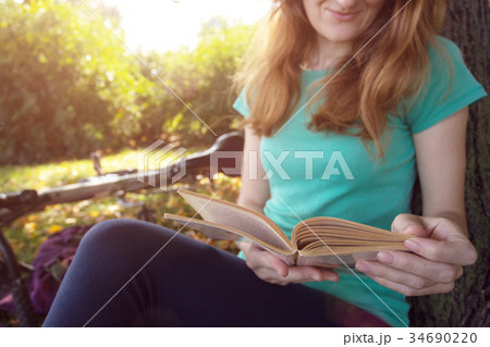 girl in the park 34690220