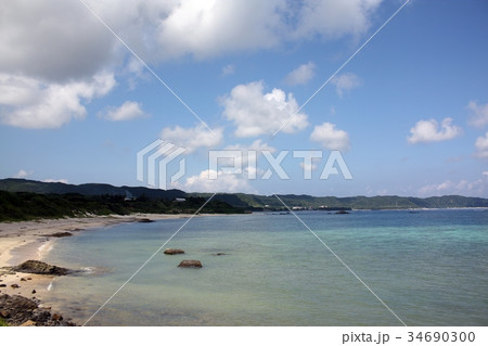 奄美大島あやまる岬の土盛海岸 34690300