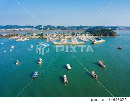 fireworks and Gwangan Bridge in Busan City  34693025