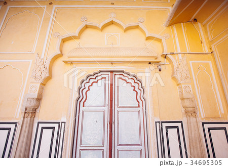 Old Doors of the Hawa Maha Palace of Winds Old Doors of the Hawa Maha Palace of Winds 34695305
