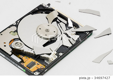 HDD　割れたハードディスク 34697427