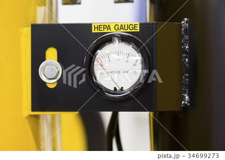 Pressure guage / Vacumn Gauge 34699273