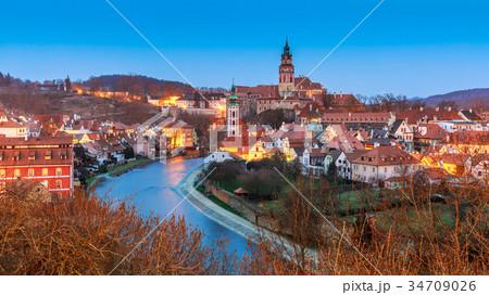 Historic old building in Cesky Krumlov, Czech  34709026