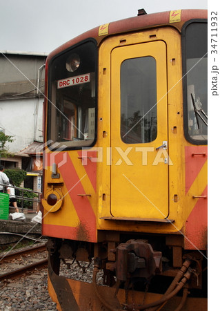 台湾 平渓線 電車 台湾 平渓線 電車 34711932