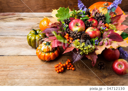 Thanksgiving background ripe apple, blue flower 34712130