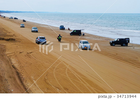 【日本唯一】千里浜なぎさドライブウェイ（世界でも数例の波打ち際を走れる観光道路） 34713944