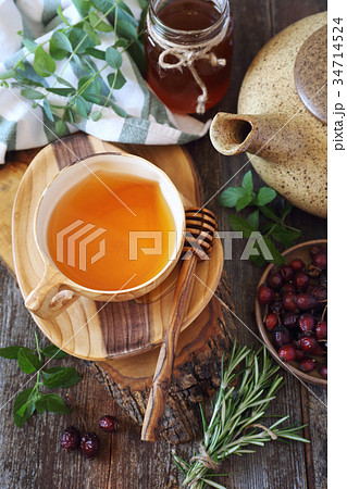 Healthy tea with medicinal herbs, rosehip, honey 34714524