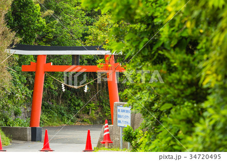 鹿児島　南九州の釜蓋神社の入口 34720495