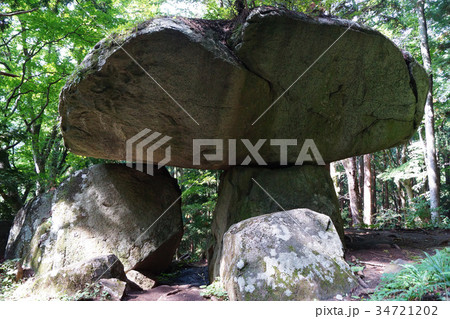 続石 続石 34721202