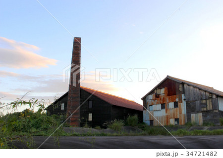煙突のある風景 34721482