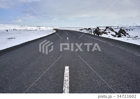 Country roadway in Iceland 34721602