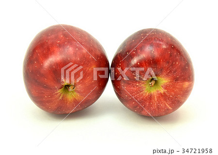 リンゴ（つがる） 34721958
