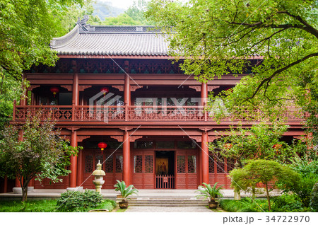 The prayer hall of Lingyin temple, Hangzhou, China The prayer hall of Lingyin temple, Hangzhou, China 34722970