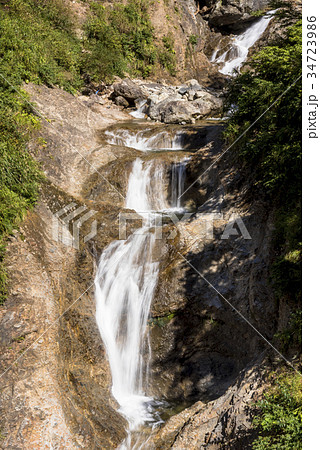 白山白川郷ホワイトロードのふくべの大滝 34723986
