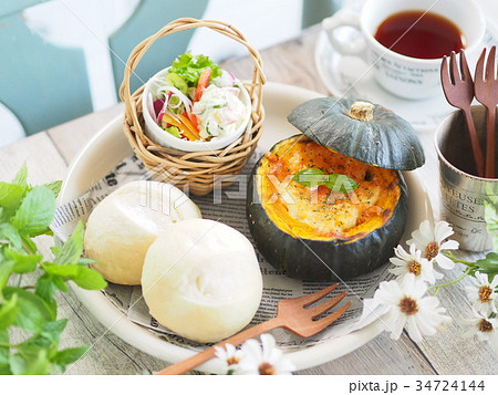 グラタンと白パンのワンプレートランチ グラタンと白パンのワンプレートランチ 34724144