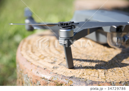 ドローンをセッティング 34729786