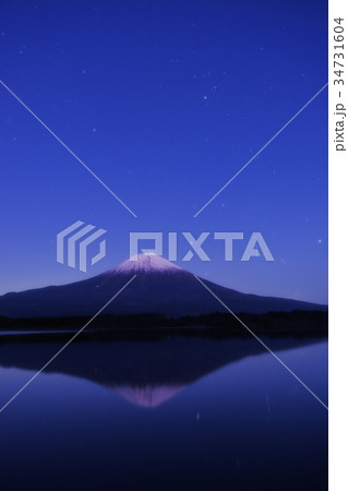 富士山と田貫湖・夜景 富士山と田貫湖・夜景 34731604
