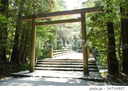 伊勢神宮境内鳥居 34734887