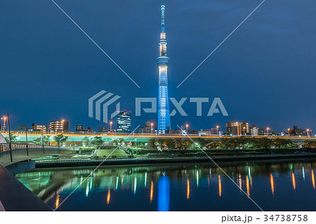 墨田川とスカイツリーの夜景 墨田川とスカイツリーの夜景 34738758