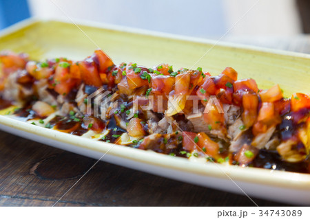 Tataki de atun spanish national dish Tataki de atun spanish national dish 34743089