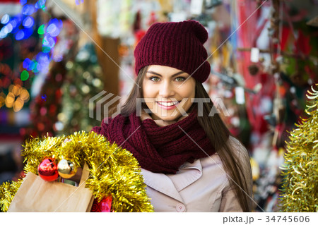 Girl shopping at festive fair 34745606