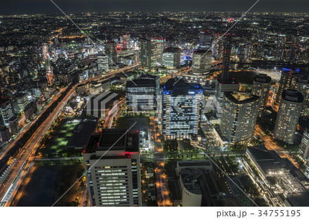 横浜駅とみなとみらいの夜景の写真素材