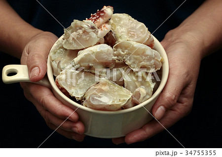 Cooking, Stir-fried crab in curry powder Cooking, Stir-fried crab in curry powder 34755355