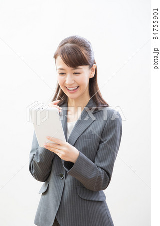 ビジネスウーマン タブレット ビジネスウーマン タブレット 34755901