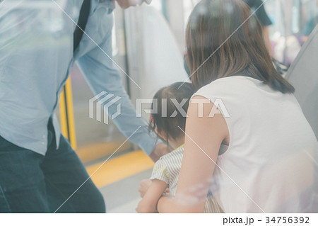 tramcar 撮影協力:京王電鉄株式会社 tramcar 撮影協力:京王電鉄株式会社 34756392
