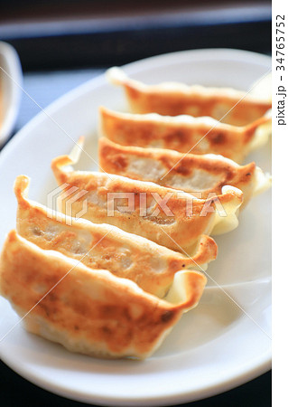 おいしい焼餃子 34765752