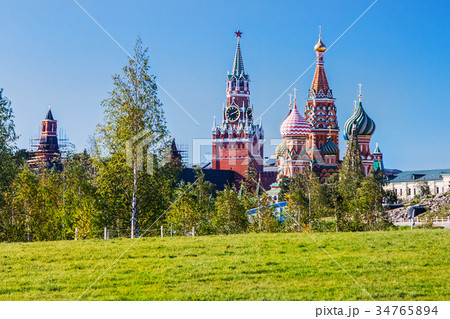 view of the Pokrovsky Cathedral St. Basil's 34765894