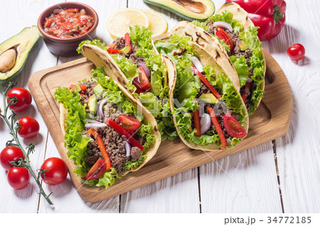 Traditional mexican tacos Traditional mexican tacos 34772185