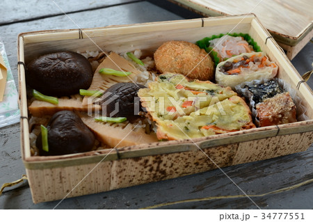 九州駅弁　鹿児島県嘉例川駅の弁当 34777551