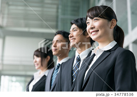 ビジネスチーム 笑顔 34778536