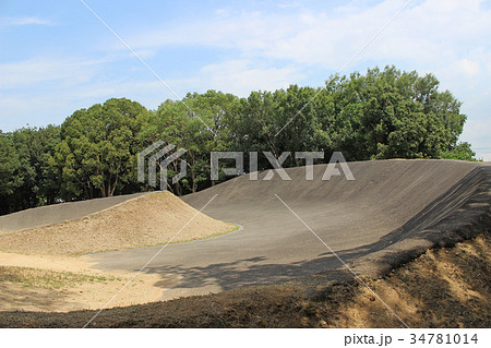 大泉緑地･サイクルどろんこ広場・バンク/大阪府堺市北区 34781014