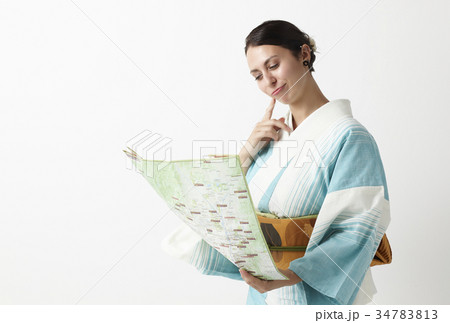 着物を着ている外国人 34783813