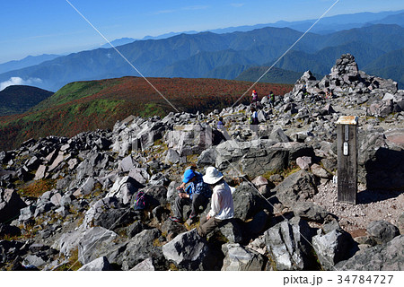 栃木県那須郡那須町 茶臼岳（那須岳）登山 山頂 34784727