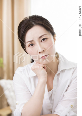 ミドル女性　 34786841